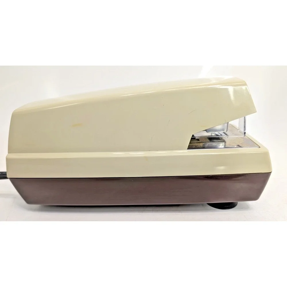 Panasonic AS-300 Commercial Electric Stapler - Adjustable depth gauge